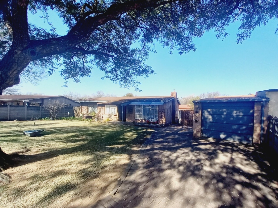 3 Bedroom Property for Sale in Sasolburg Ext 5 Free State
